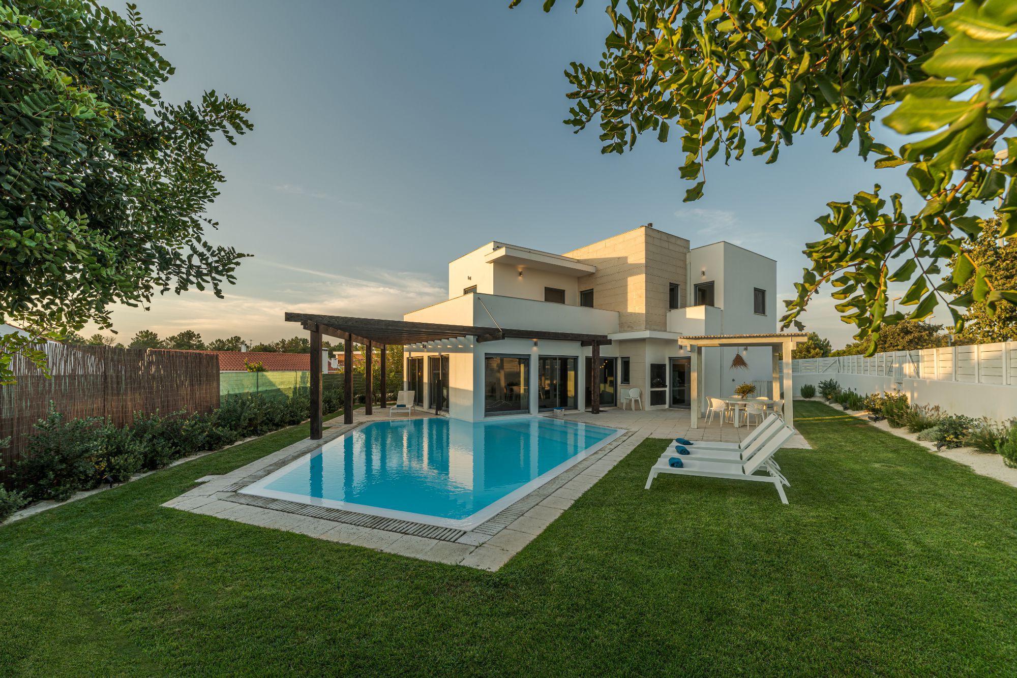 Más de 20 años de experiencia en el mercado inmobiliario en Mallorca. Casas y Fincas Oliver en Llubí